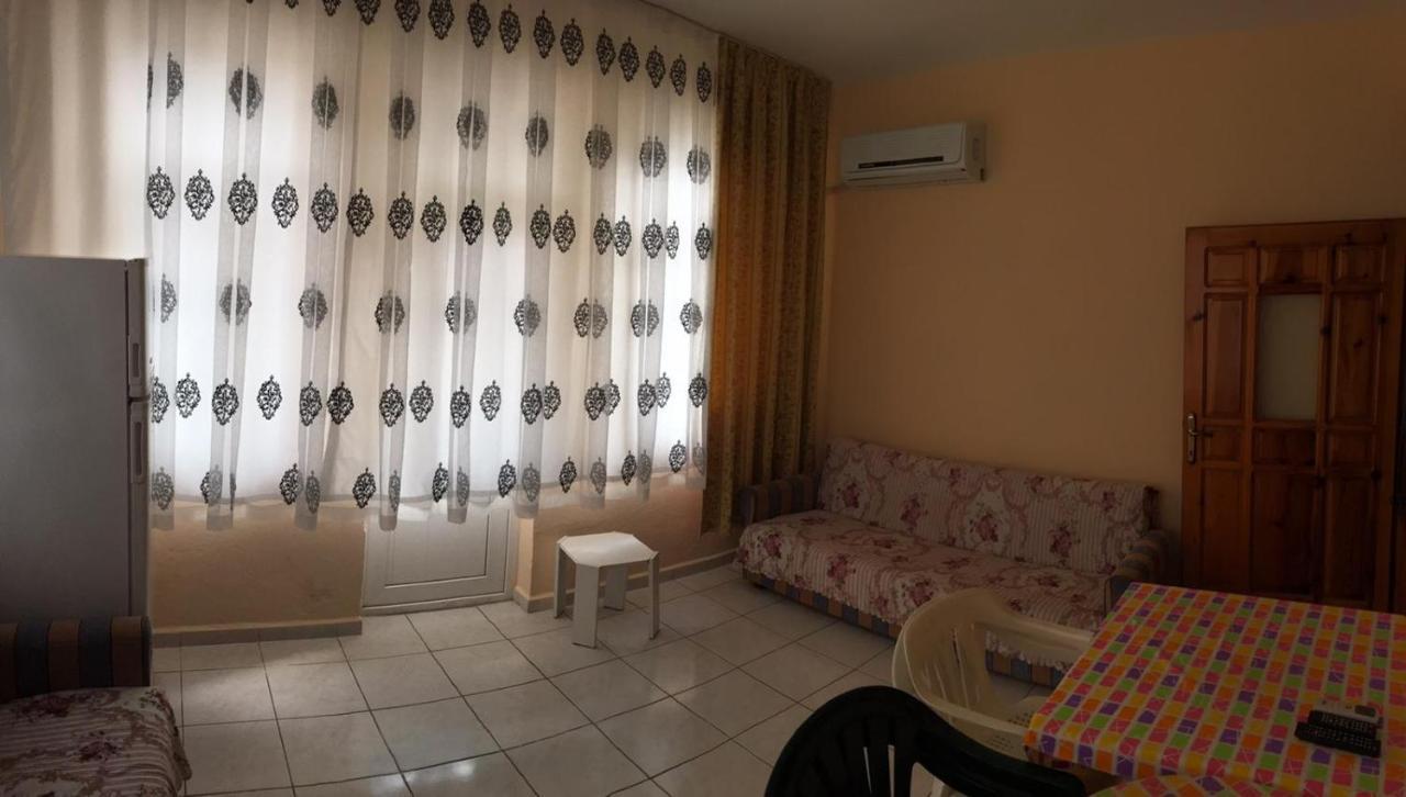öznur