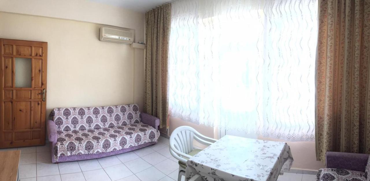 öznur * Side